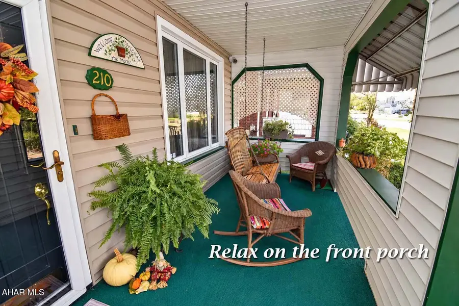 210 Blaine Street, Johnstown, PA 15906 - #2