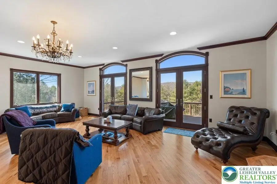 235 Plantation Drive, Franklin, PA 18235 - Image #2