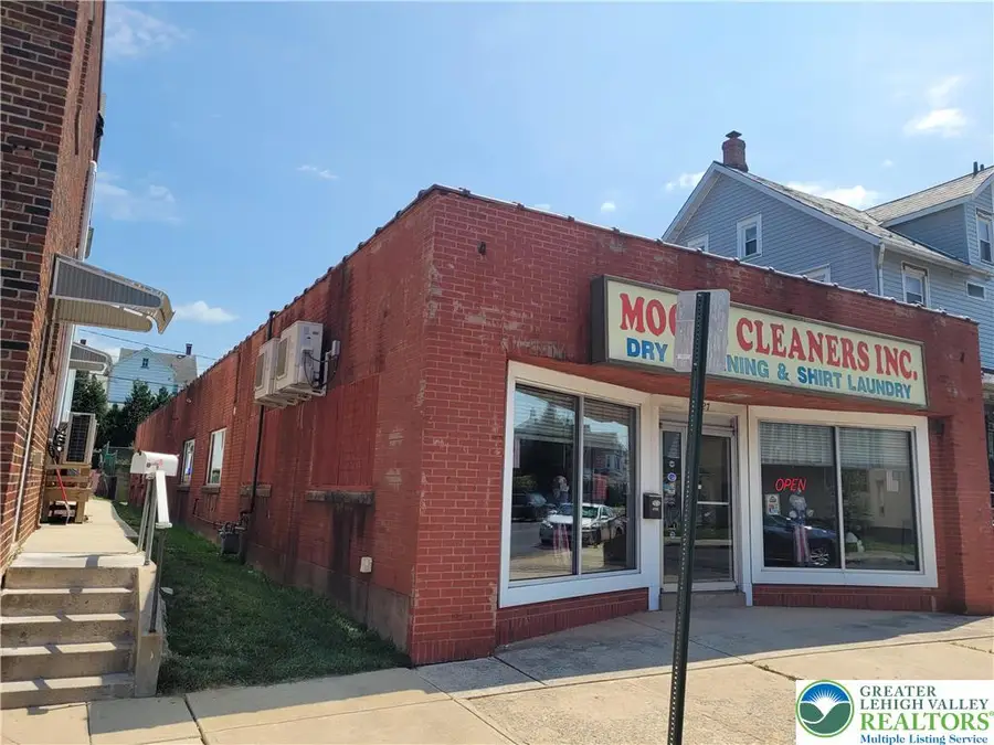 1627 Main Street, Northampton, PA 18067 - #2