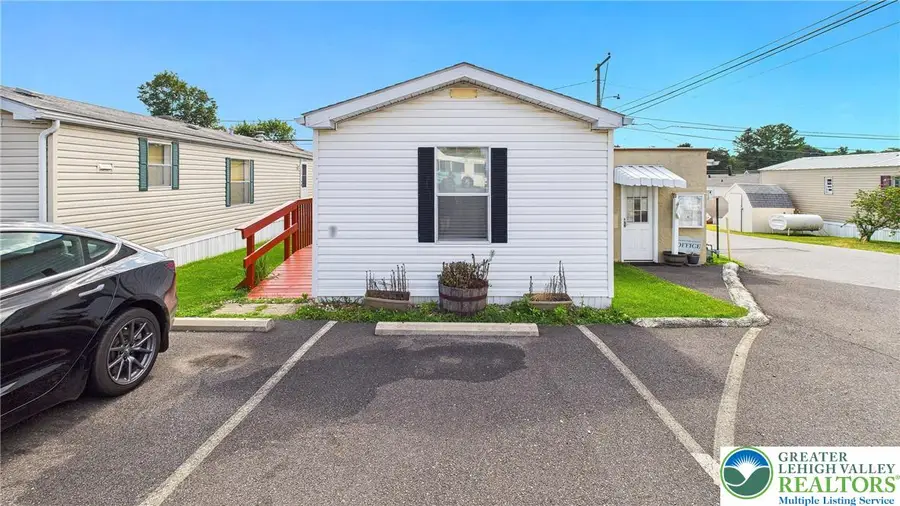 5475 Hamilton Boulevard #7, Wescosville, PA 18106 - #2