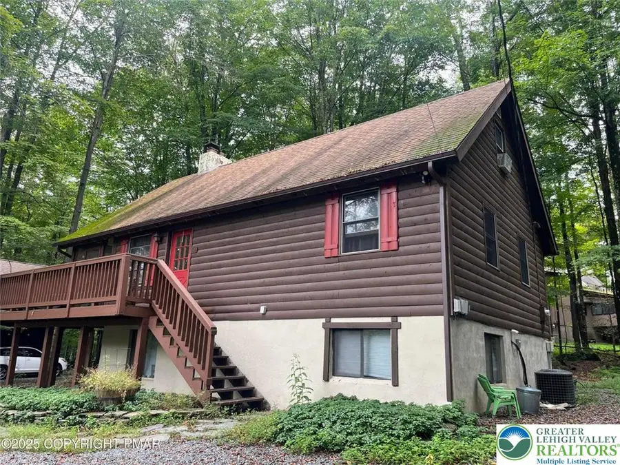 139 Lakeview Drive W, Lake Ariel, PA 18436 - Image #2