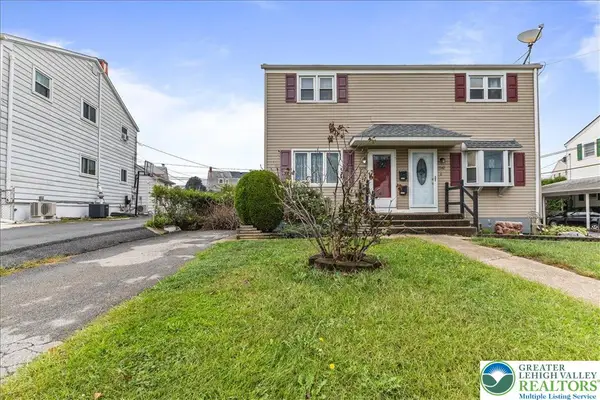 1344 Greenview Drive, Bethlehem City, PA 18018