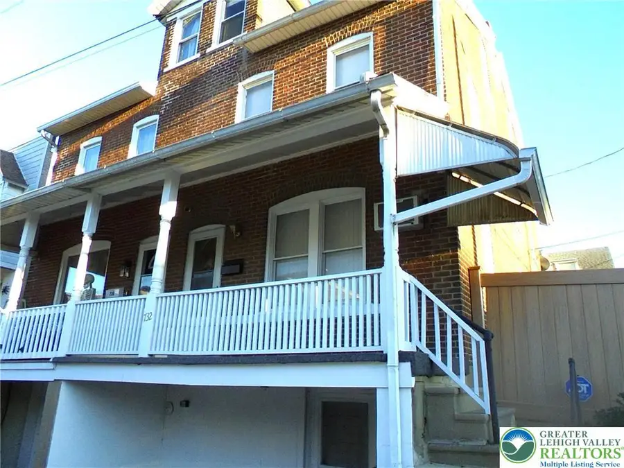 732 W Whitehall Street, Allentown, PA 18102 - Image #2