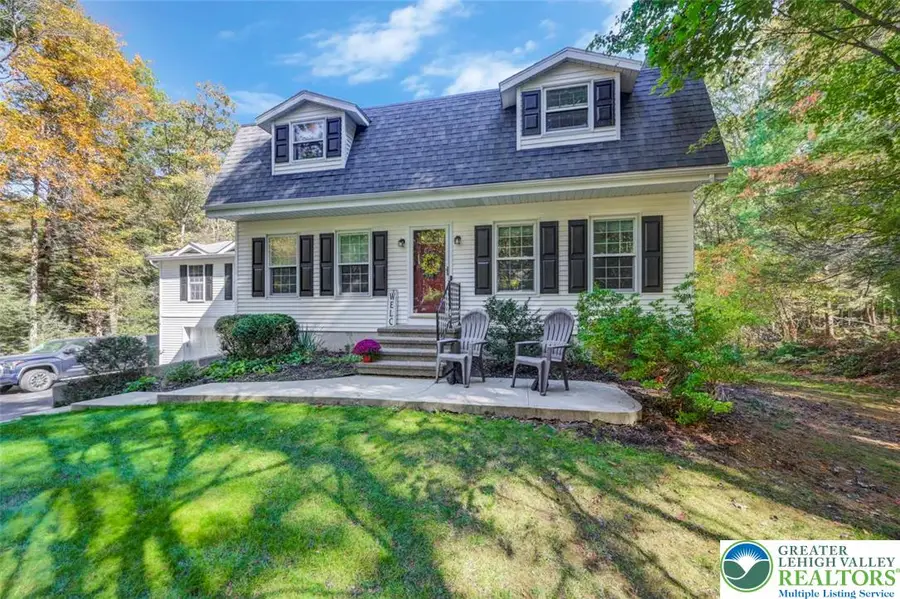 205 Winding Way, Chestnuthill Township, PA 18353 - Image #2