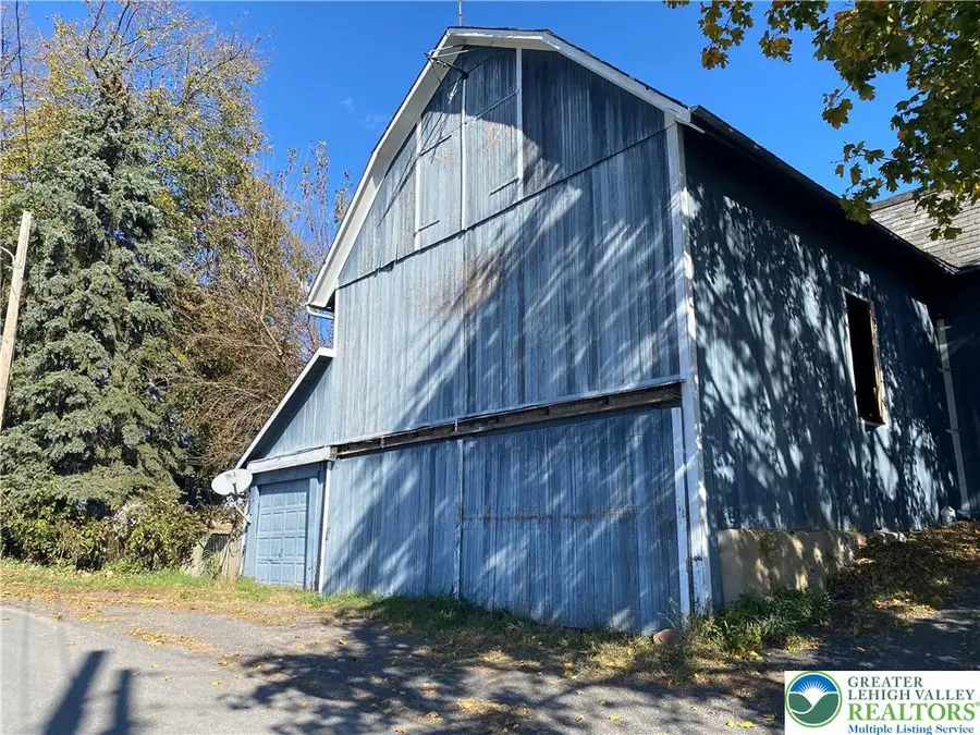 3236 Michaels School Road, Upper Nazareth Township, PA 18064 - Image #2