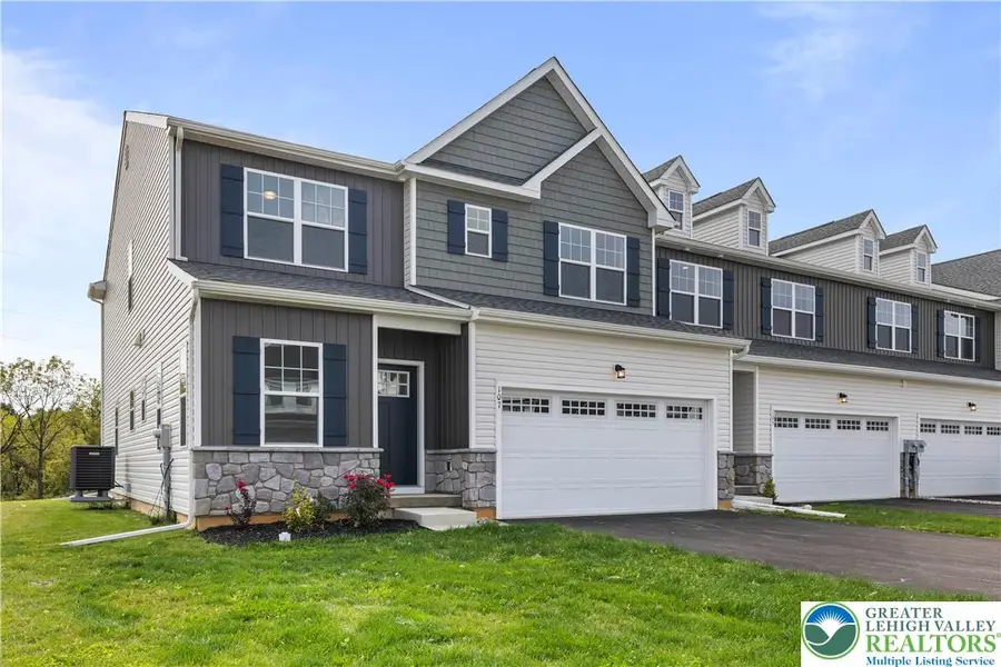 107 Timber Trail #52, Palmer Township, PA 18045 - Image #2