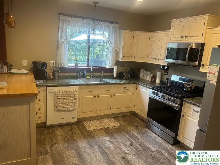 2329 Park Avenue, Palmer Township, PA 18045 - Image #3