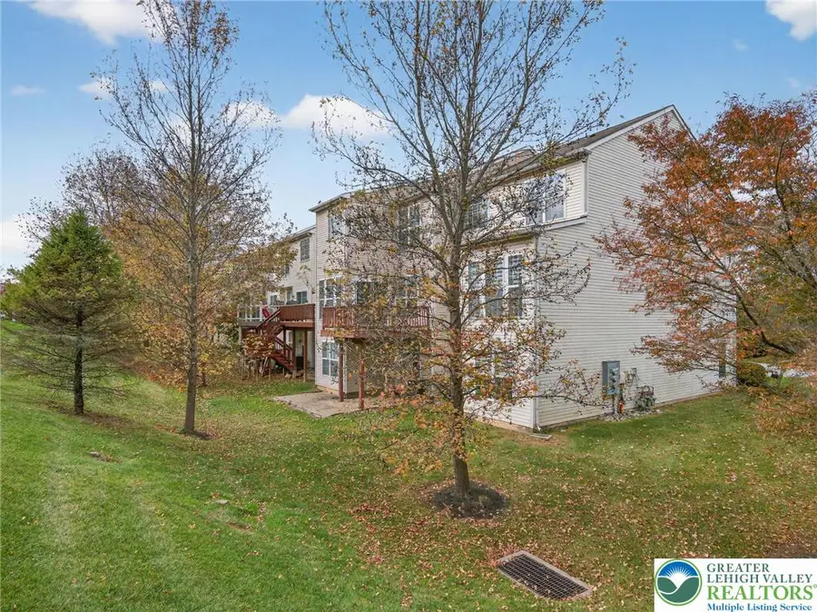 8450 Putnam Court, Breinigsville, PA 18031 - Image #2