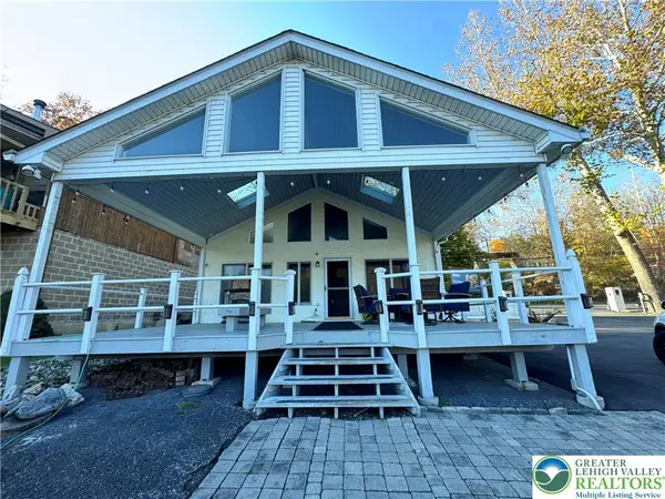 4305 N Delaware Drive, Forks Twp, PA 18040