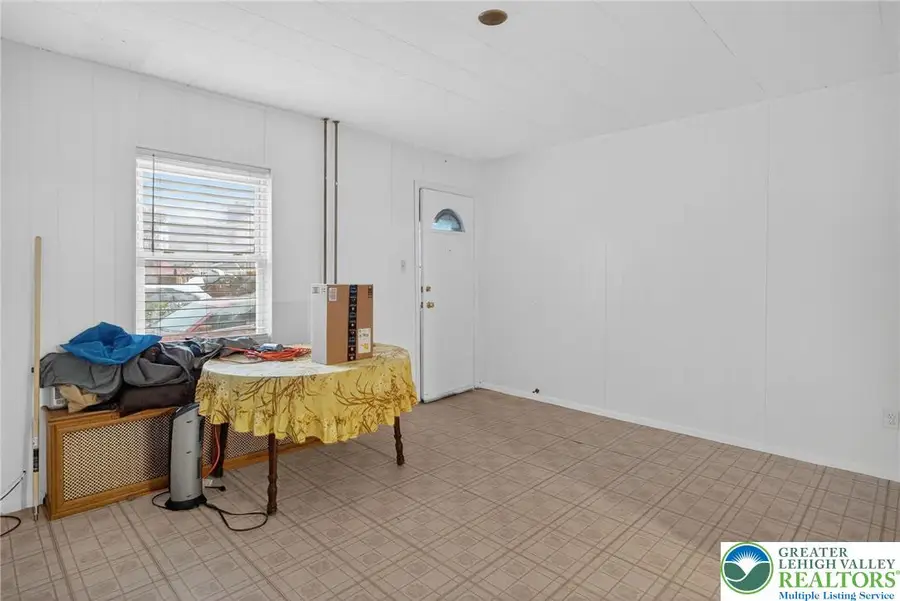 217 N Grant Street, Allentown, PA 18102 - Image #2