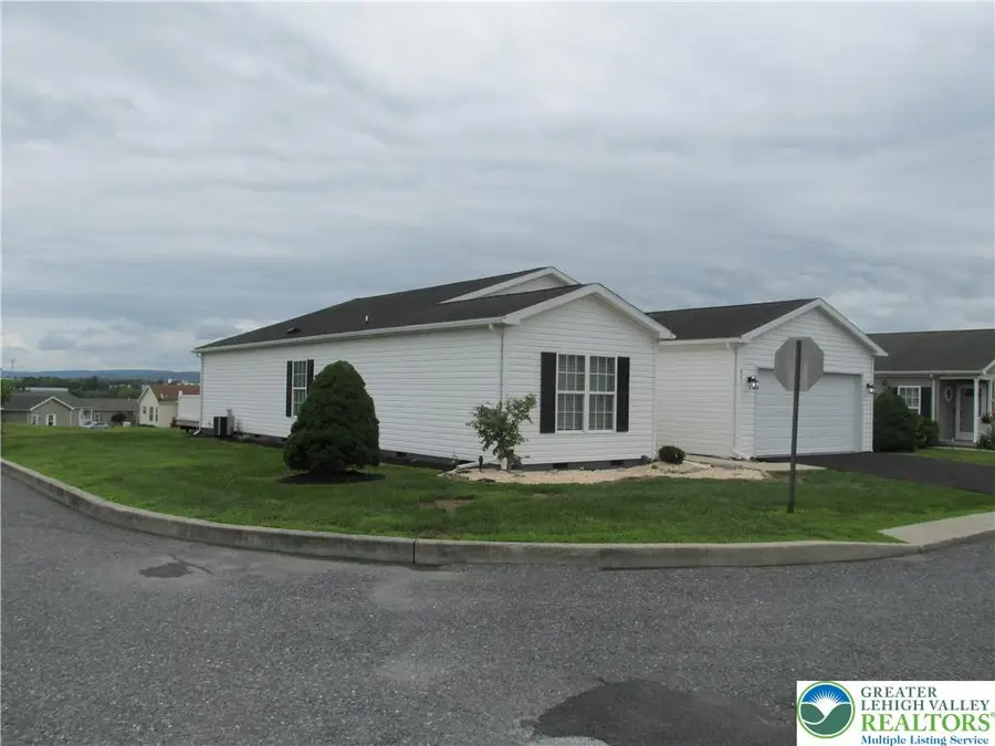 891 Biltmore Avenue, Forks Township, PA 18040 - Image #2