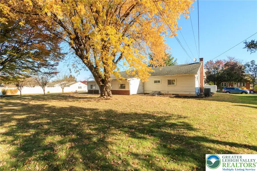 1246 N 22nd Street, South Whitehall Township, PA 18104 - Image #3