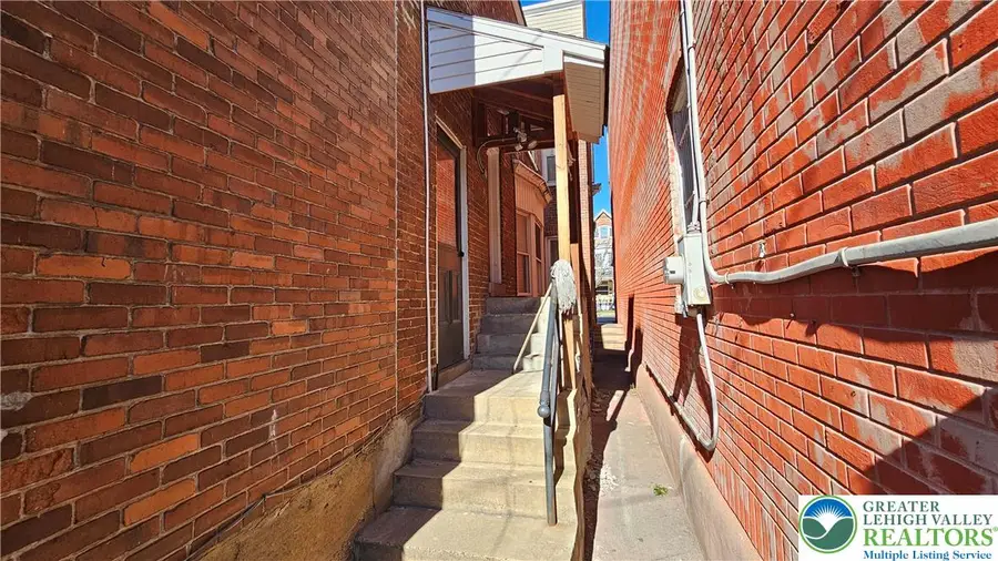 504 W Tilghman Street, Allentown, PA 18102 - Image #3