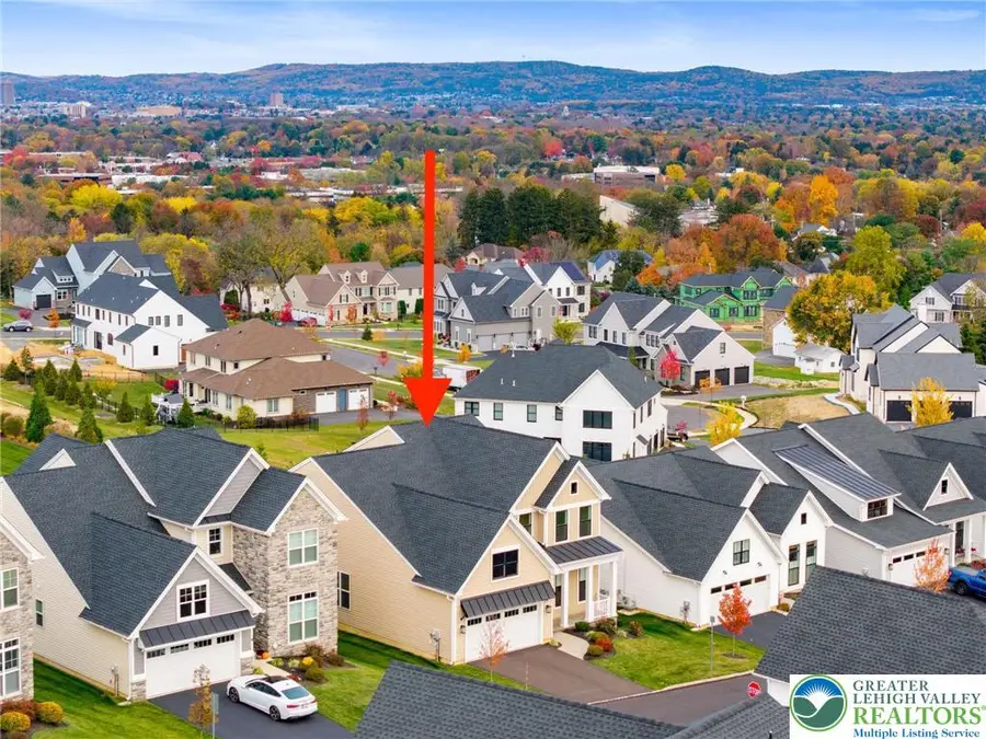 1805 Franklin Way, Cetronia, PA 18104 - Image #2