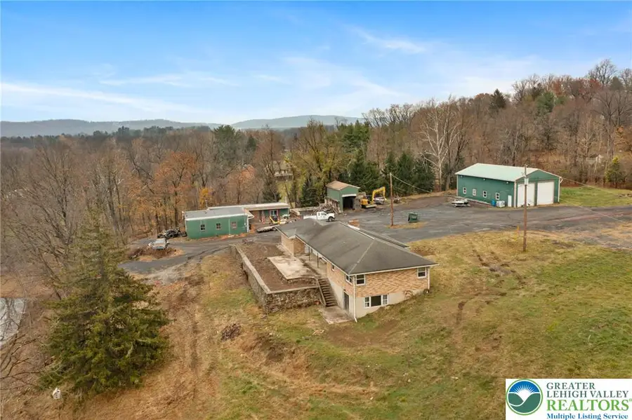 3717 Station Avenue, Upper Saucon, PA 18034 - Image #2