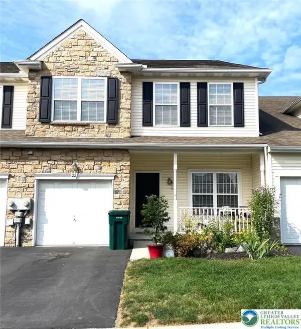 22 Cobblestone Drive, Palmer Twp, PA 18045