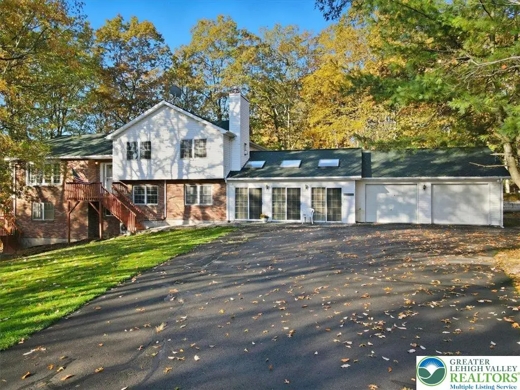 349 Bumble Bee Pass, Warrington, PA 18326 - Image #1