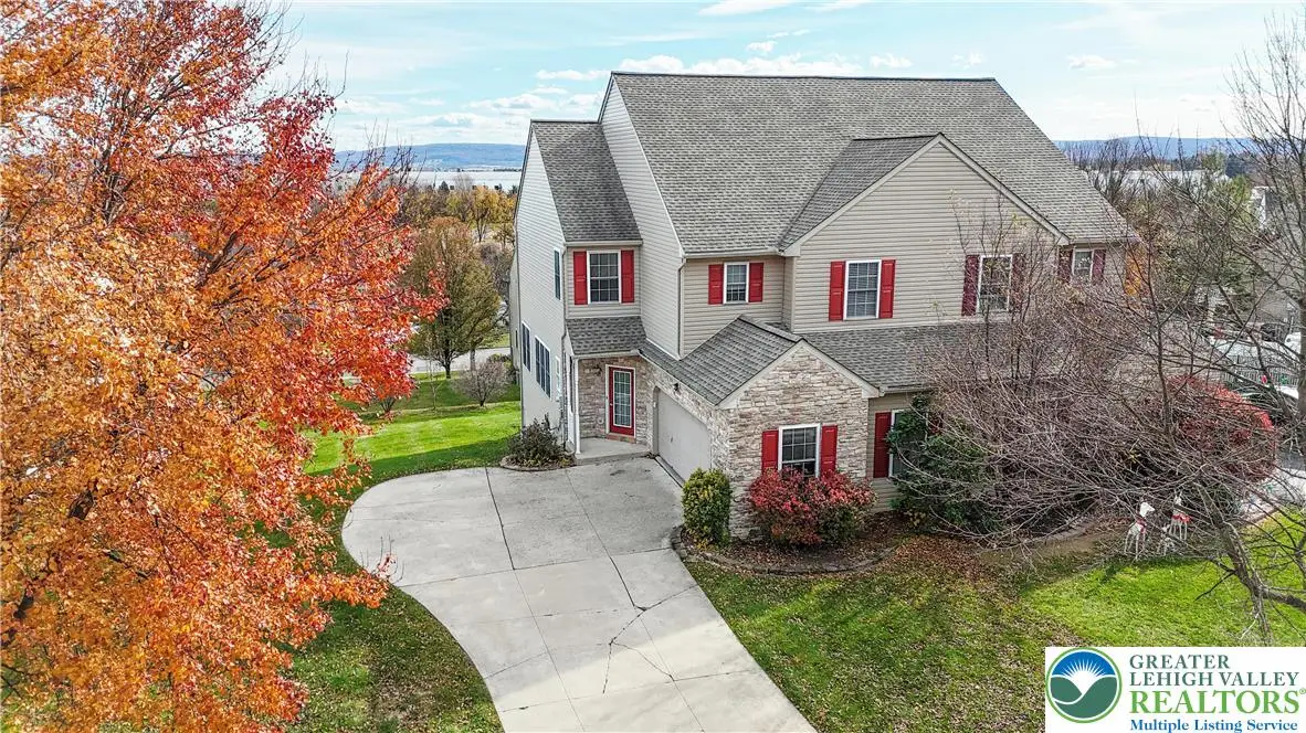 8376 Scenic View Drive, Upper Macungie, PA 18031 - Image #1