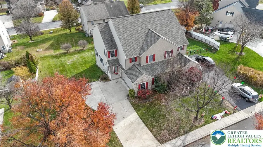 8376 Scenic View Drive, Upper Macungie, PA 18031 - Image #2