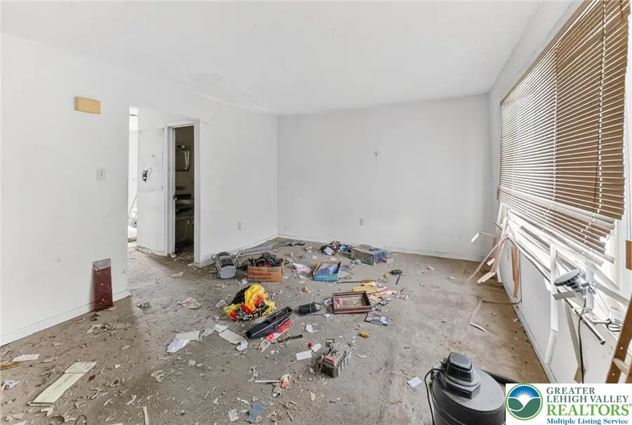 708 Cherokee Street, Bethlehem, PA 18015 - Image #3