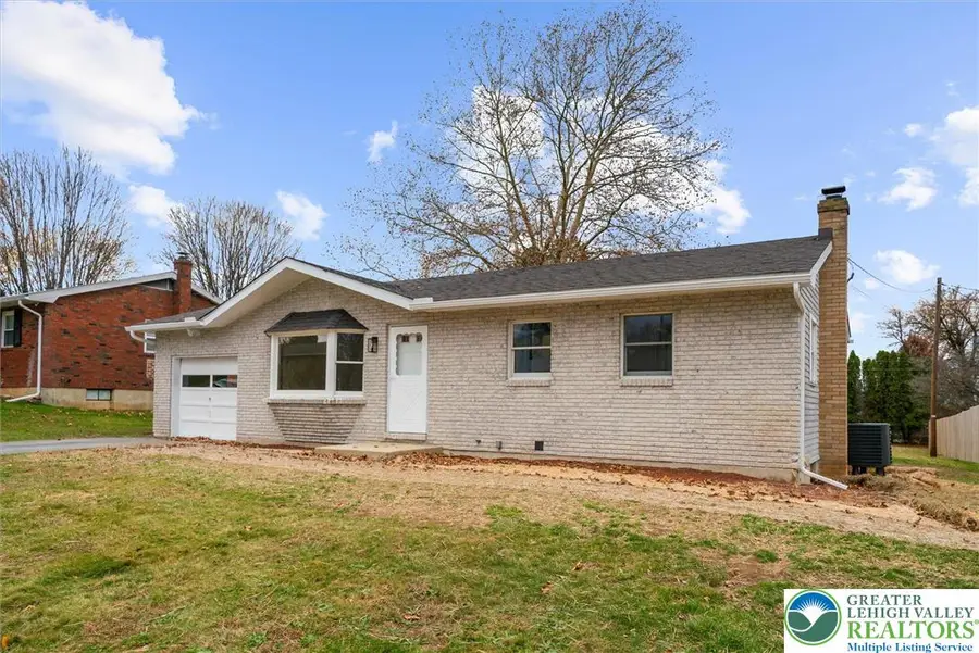 635 Berger Street, Salisbury Township, PA 18049 - Image #3