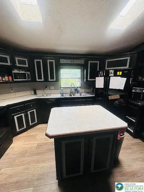 8902 Cedar Road, Breinigsville, PA 18031 - Image #2