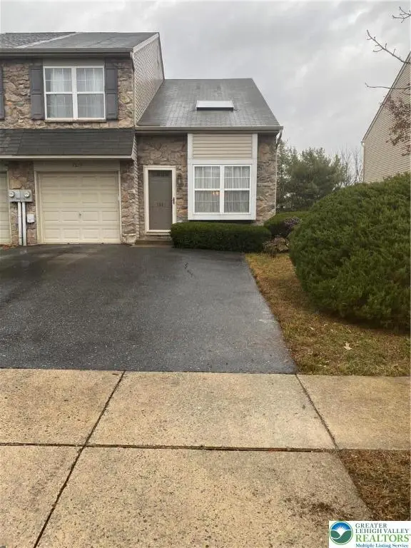 5619 Stonecroft Lane, Lower Macungie Township, PA 18106 - Image #3