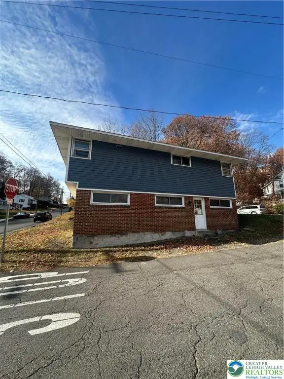 636 Snyder Street, Pottsville, PA 17901 - Image #3