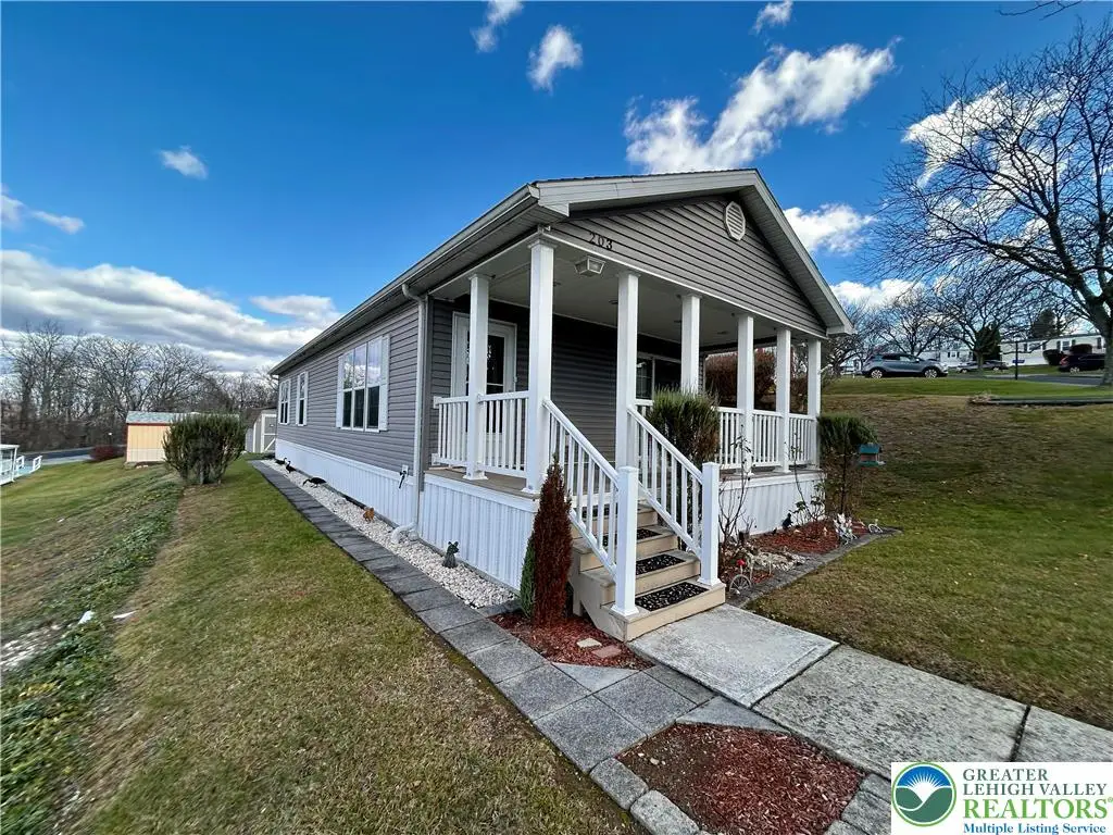 203 Independence, Upper Mount Bethel, PA 18343 - Image #1