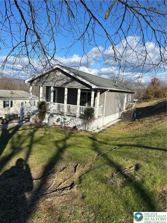 203 Independence, Upper Mount Bethel, PA 18343 - Image #3
