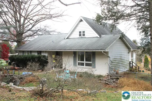 222 Myrtle Avenue, Forks Twp, PA 18040