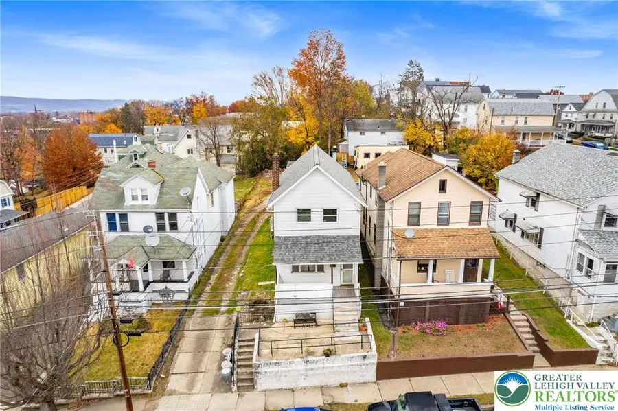 272 Moyallen Street, Wilkes Barre, PA 18702 - Image #2