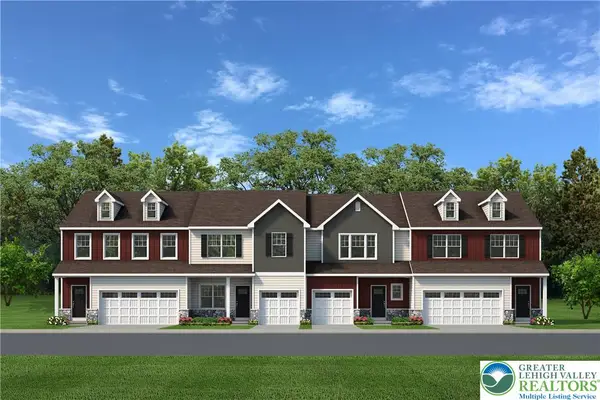 16 Fox Crossing Road #22, Palmer Twp, PA 18045