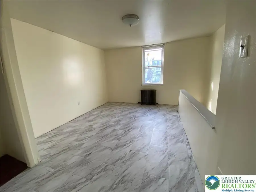 216 S 13th Street, Allentown, PA 18102 - Image #2