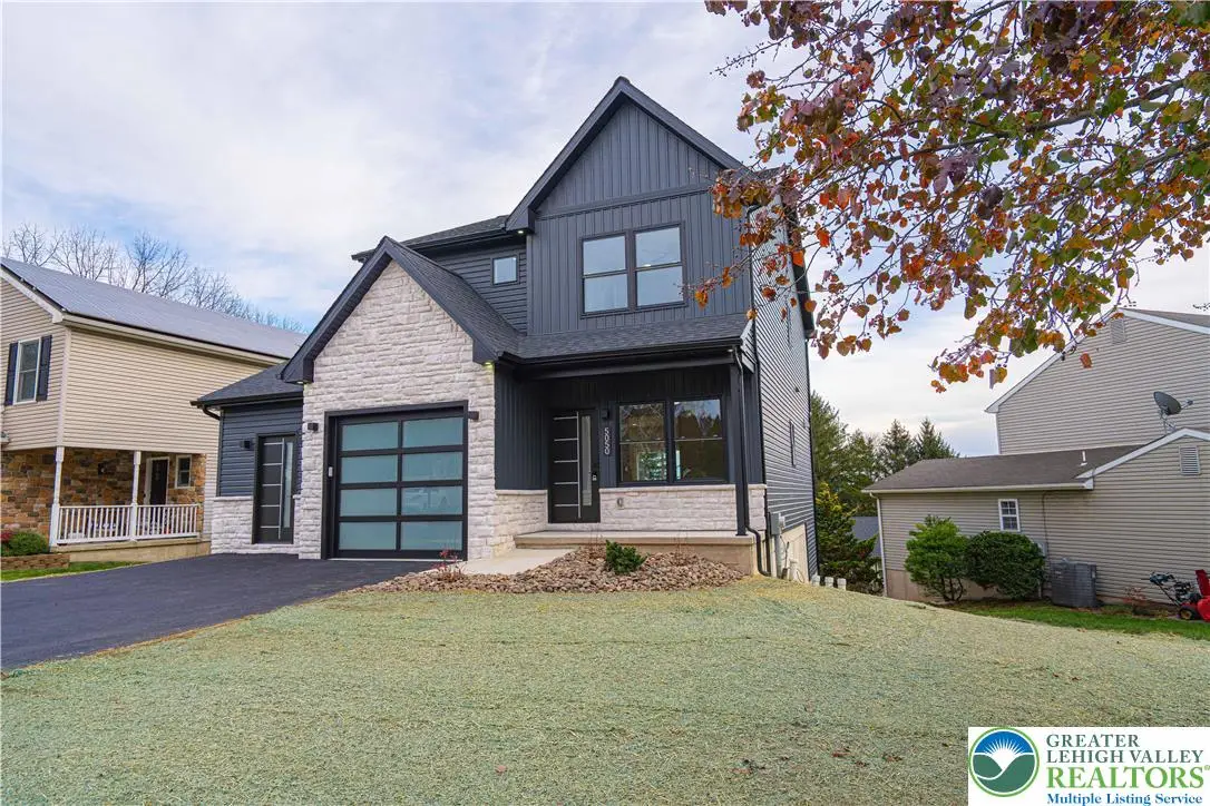 5050 Foxdale Drive, Whitehall, PA 18052 - Image #1