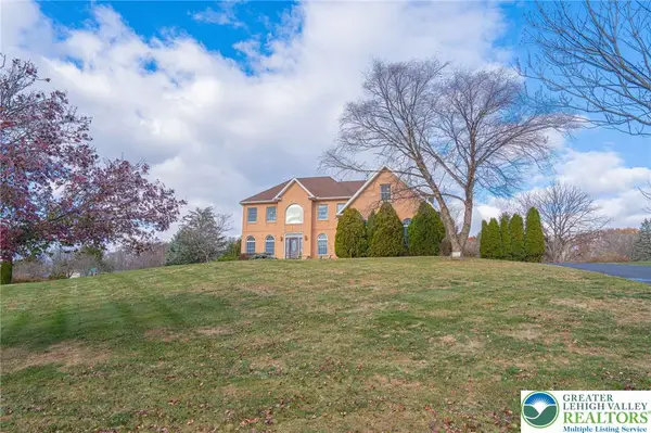 6551 Overlook Road, Upper Macungie Twp, PA 18069