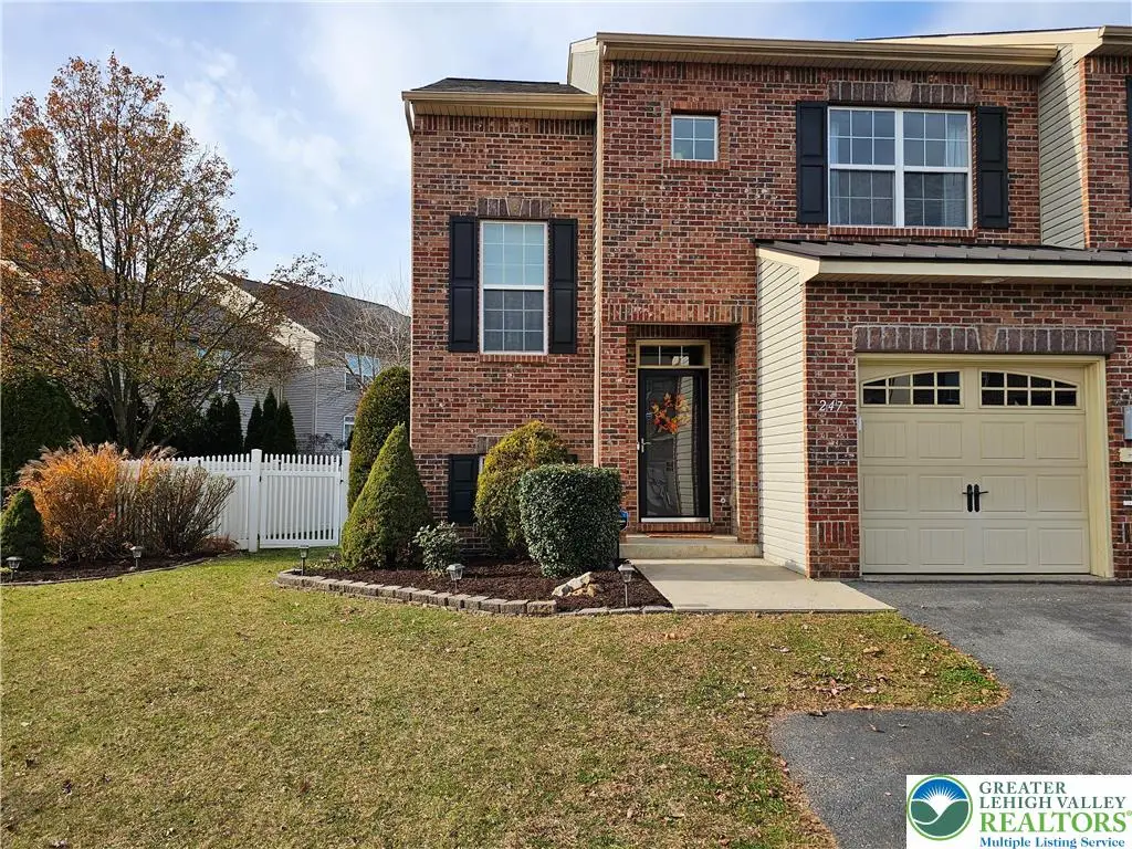 247 Milkweed Drive, Upper Macungie, PA 18104 - Image #1