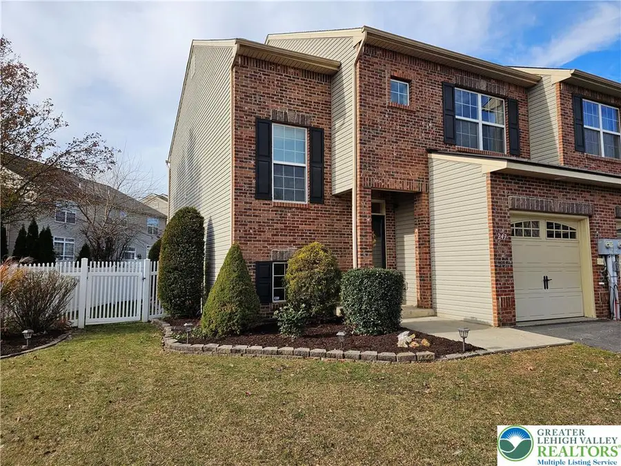 247 Milkweed Drive, Upper Macungie, PA 18104 - Image #2