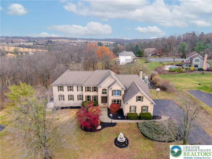 2243 Oakwood Court, Fogelsville, PA 18051 - Image #3