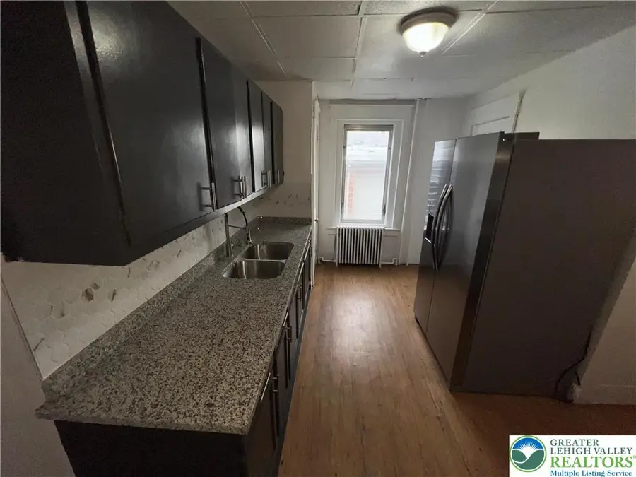 631 N Poplar Street, Allentown, PA 18102 - Image #3