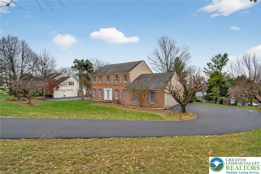 5524 Willow Way, Orefield, PA 18069 - Image #2
