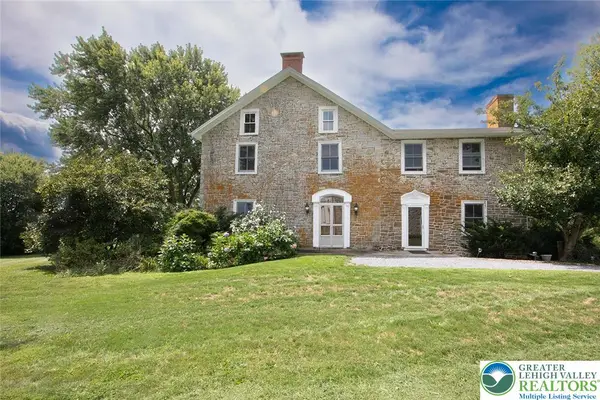 385 Albright Road, Maxatawny Twp, PA 19530