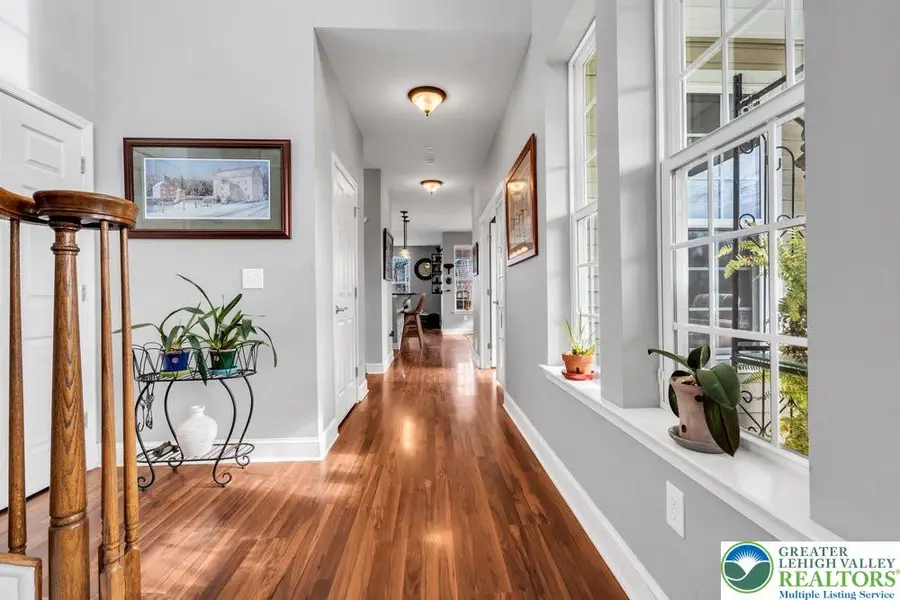 2707 Sheffield Drive, Forks Township, PA 18040 - Image #2