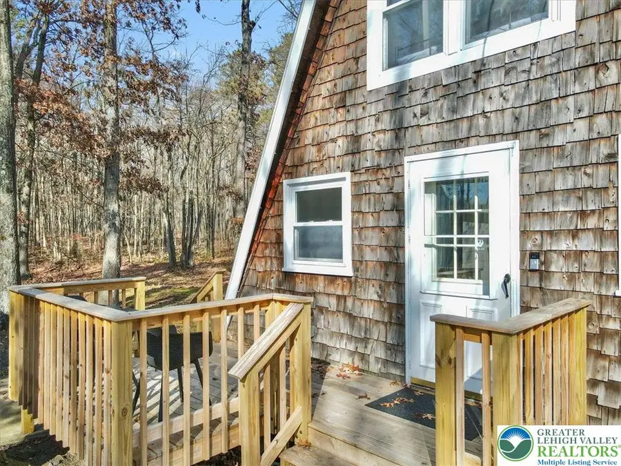 497 Jonas Road, Sun Valley, PA 18330 - Image #2