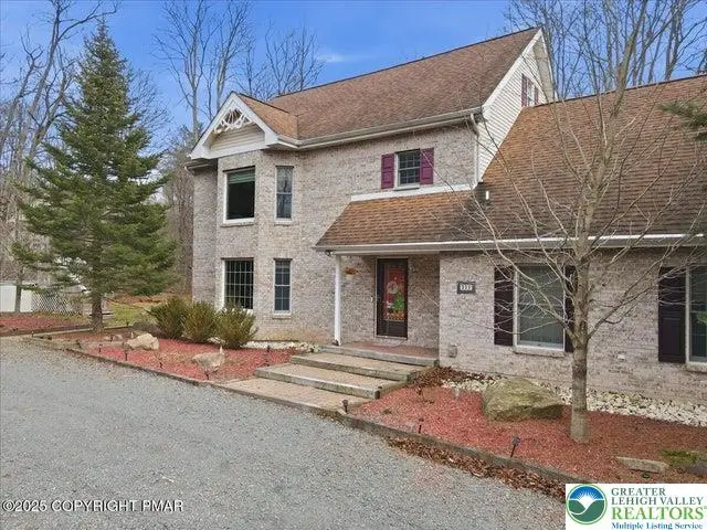 322 Scenic Drive, Tobyhanna Township, PA 18610 - Image #2
