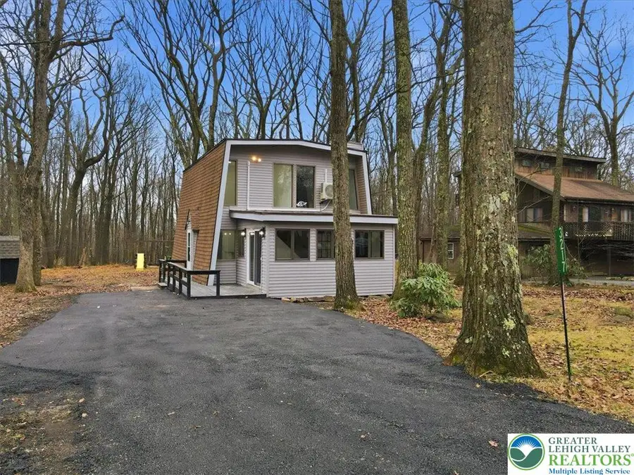 3217 Hamlet Drive, Coolbaugh Township, PA 18466 - Image #3