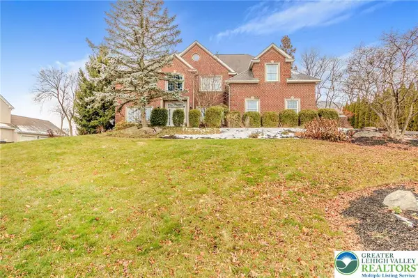 1768 Penns Crossing, South Whitehall Twp, PA 18104