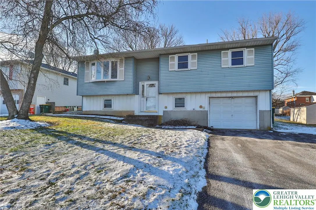 305 Carbon Street, Palmer Township, PA 18045 - Image #1