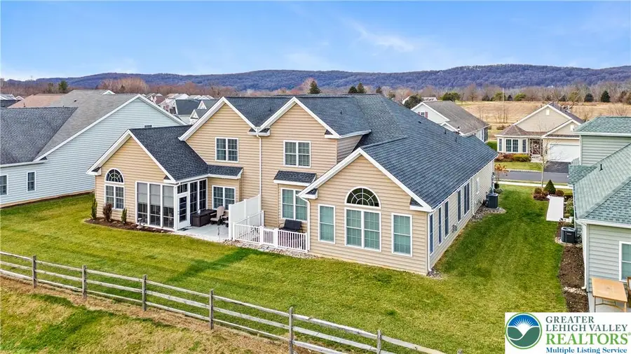 4406 Allegiant Street, Center Valley, PA 18034 - Image #2