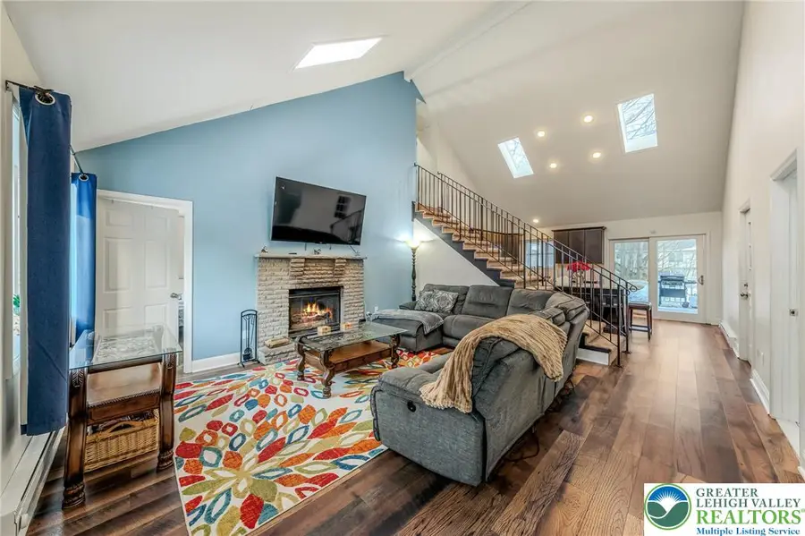 117 St Regis Walk, Coolbaugh Township, PA 18466 - Image #2